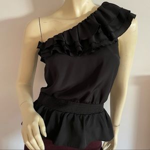 Black Sleeveless one shoulder ruffle peplum top